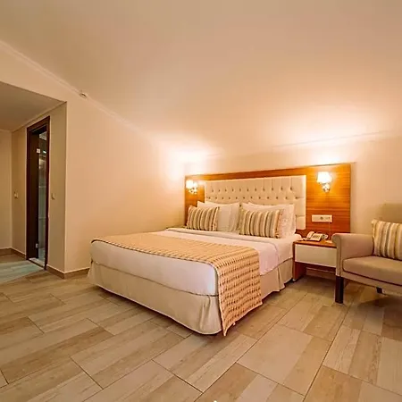 Sundia Suncity By Liberty Hotel 4*